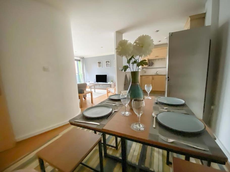 Liverpool One Beautifully Presented 2 Bedroom Apartment Exterior photo